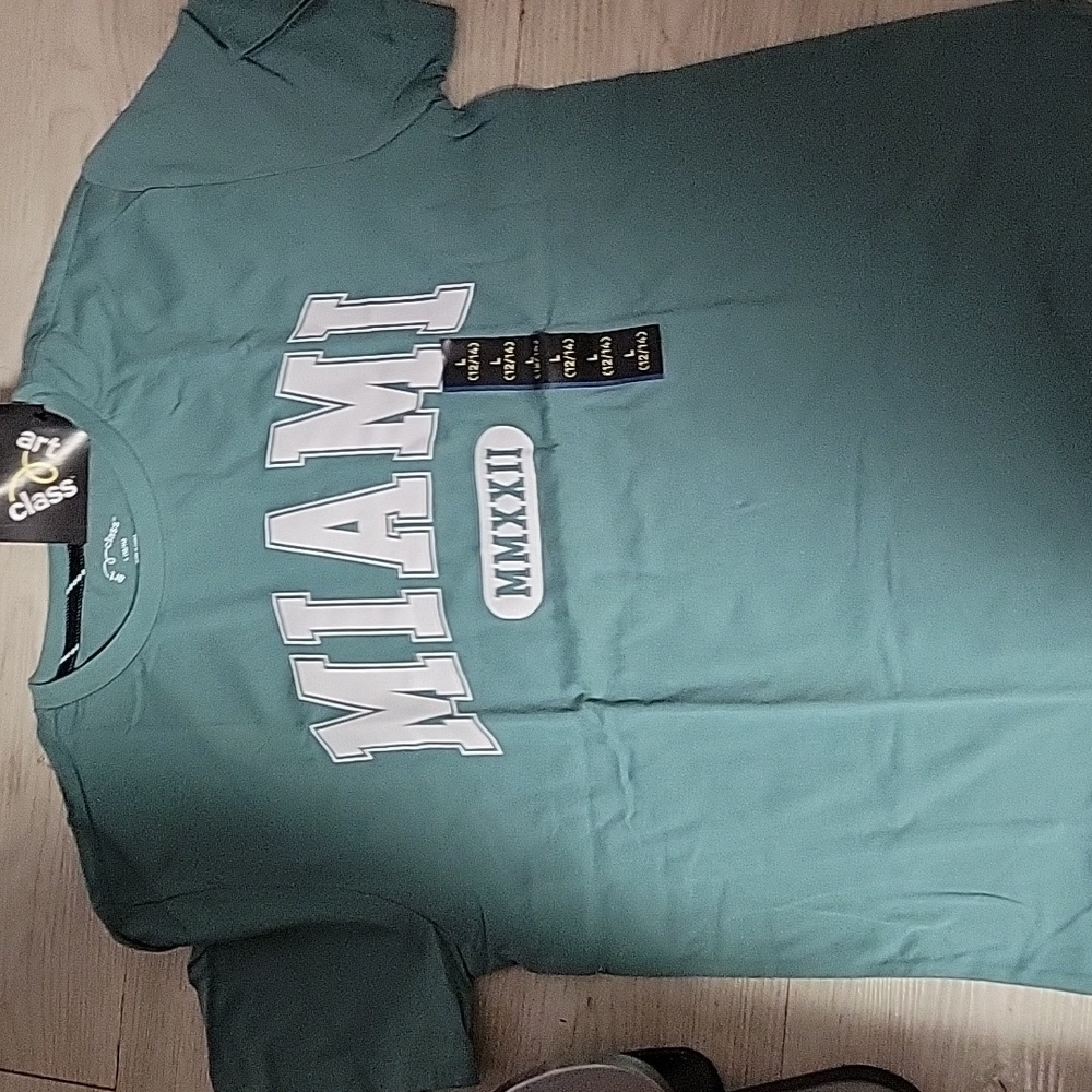 Girls Miami shirt